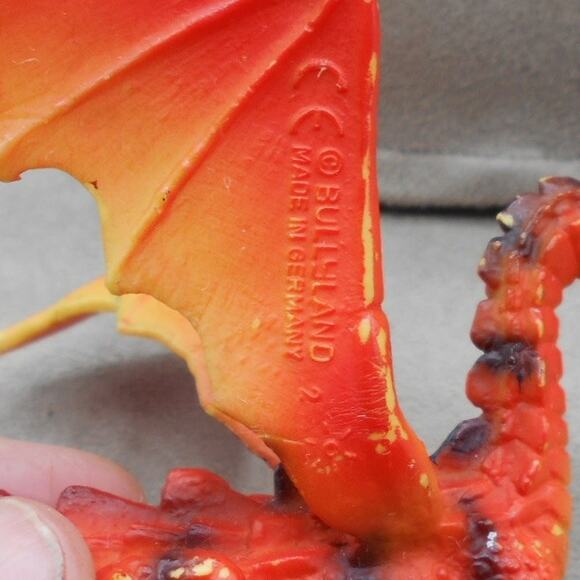 Bullyland 75528 Red/Orange Winged Dragon (Drache Rot) 2016 - Picture 7 of 7